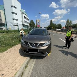 Parkują gdzie popadnie, potem są zdziwieni. Kolejni „miszczowie” parkowania na celowniku straży miejskiej.