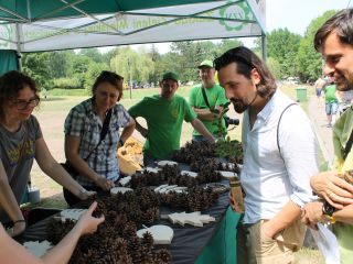 Uczestnicy pikniku rodzinnego Ekoodpowiedzialnie 2019