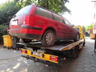 Auto retro, które trafiło na parking strzeżony