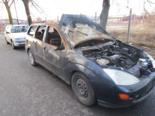 Auto retro, które trafiło na parking strzeżony