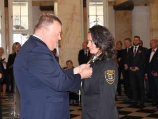 Zasłużeni uhonorowani medalami